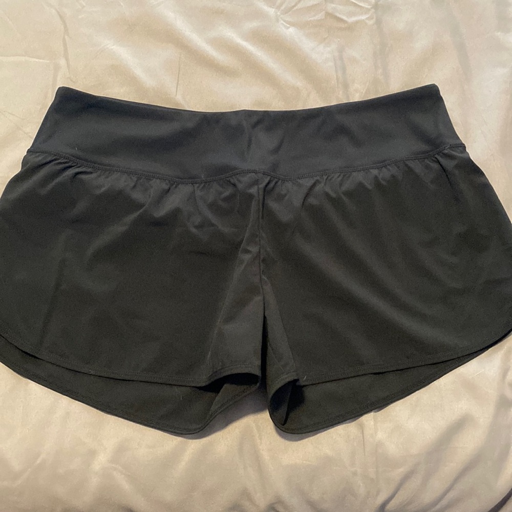 Zyia active shorts